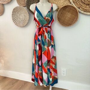 NWT Cupshe Belted Abstract Print Maxi Dress. Size Small